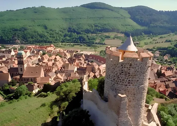 With Double Size Bed In Center * Kaysersberg-Vignoble